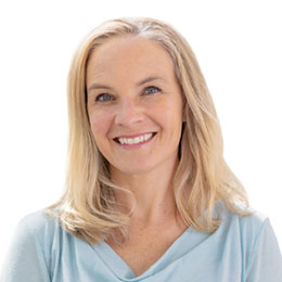 Dra. Andrea Traynor