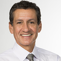Dr. Carlos Esquivel