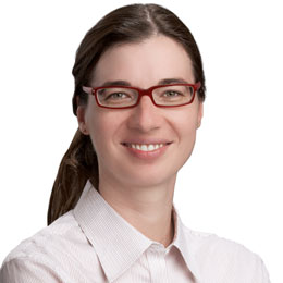 Dra. Claudia Mueller, doctorado