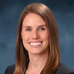 Dra. Lauren Kushner