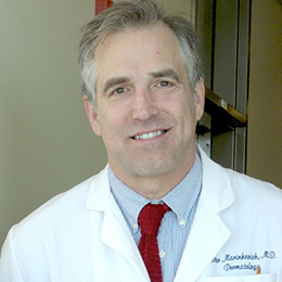 Dr. Peter Marinkovich (atención para adultos) 