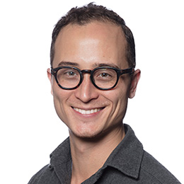 Dr. Tristan Nichols, médico osteópata