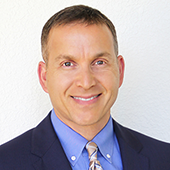 Les Lifter, Director de mercadotecnia - Stanford Medicine Children's Health